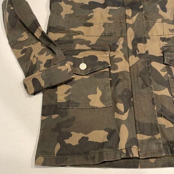 NWT Altar’d State Women’s Camo Jacket Size XS - Picture 6 of 9